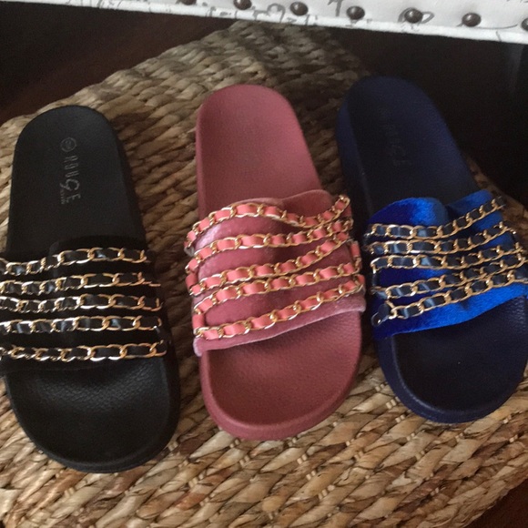 Shoes - Bundle 3 pair elegant sandals👡👡